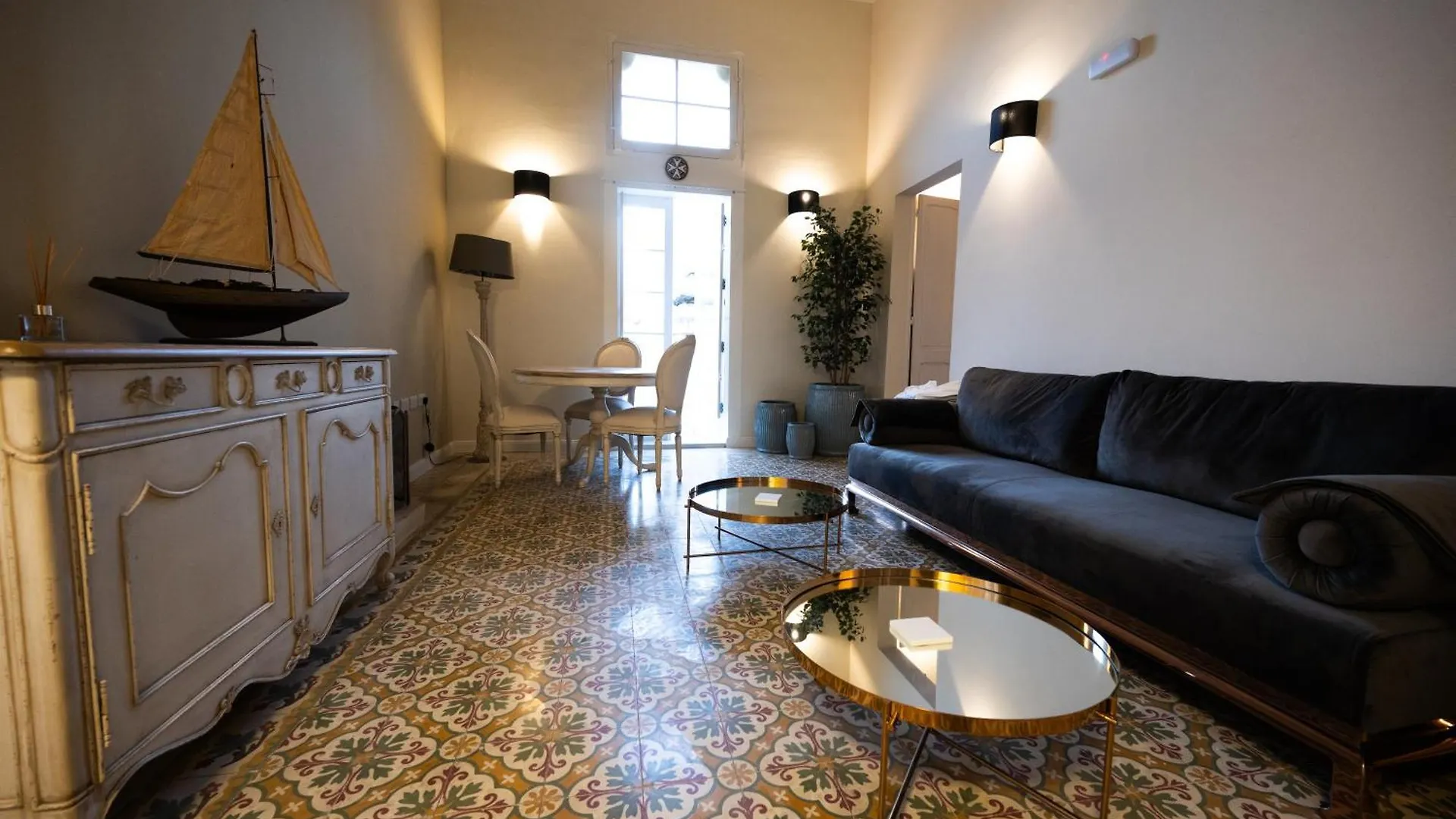 Grand Arcanum Apartment 2 - Comfortable And Elegant Senglea