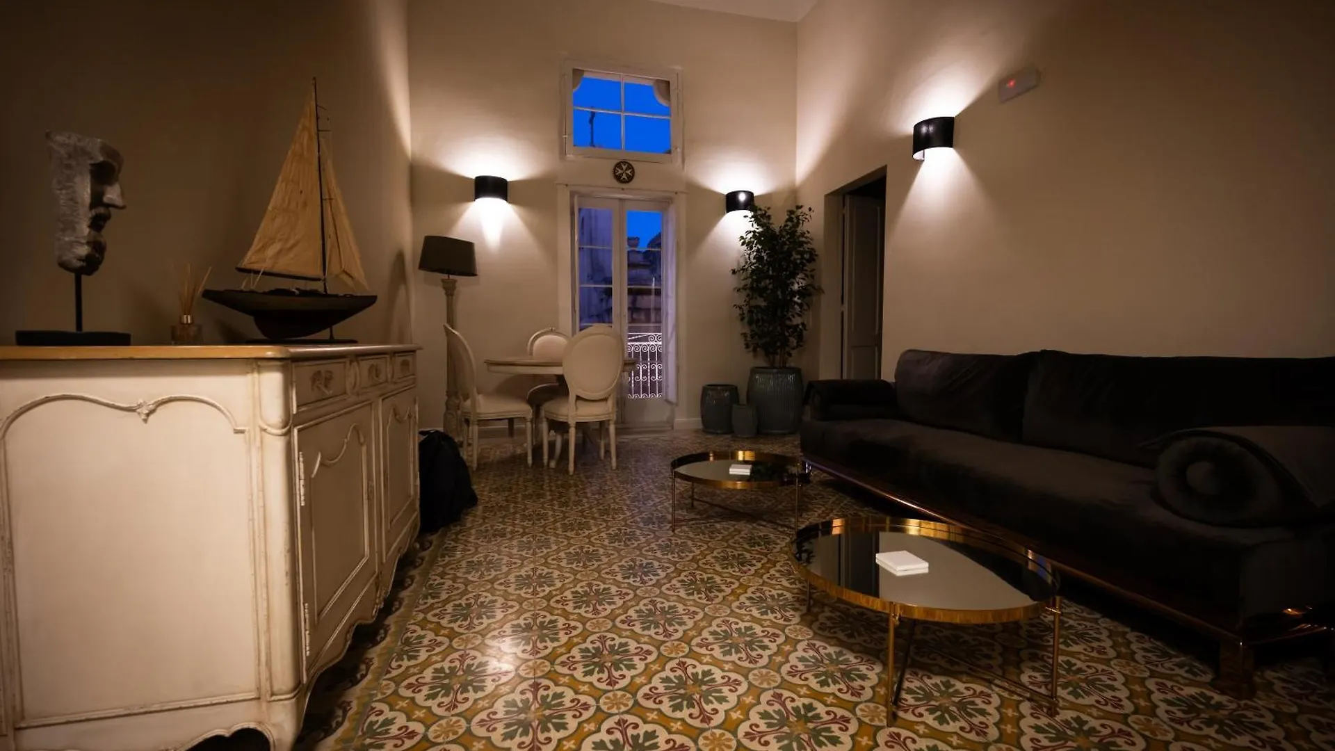 Grand Arcanum Apartment 2 - Comfortable And Elegant Senglea