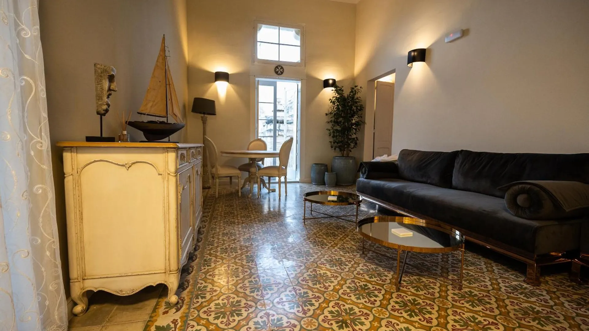 Grand Arcanum Apartment 2 - Comfortable And Elegant Senglea 0*,  Malta
